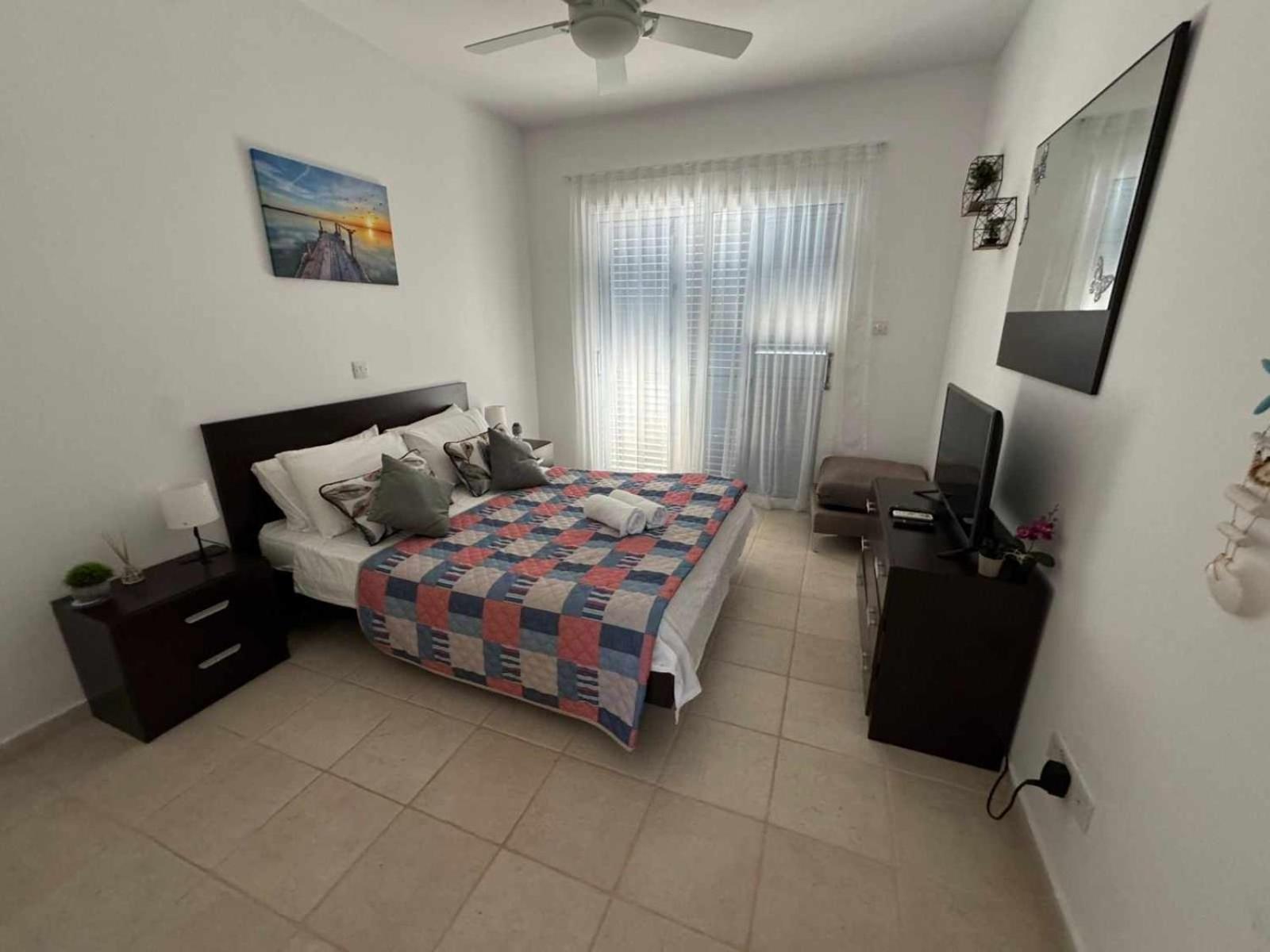 Beautiful Garden Apartment Mandria  Luaran gambar
