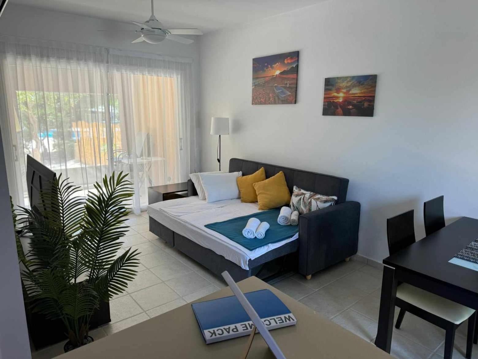Beautiful Garden Apartment Mandria  Luaran gambar